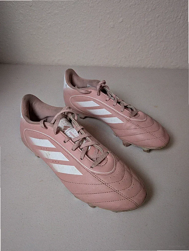 Adidas Goletto IX Firm Ground soccer cleats "Wonder Mauve" Size 8 (Women's 9.5)