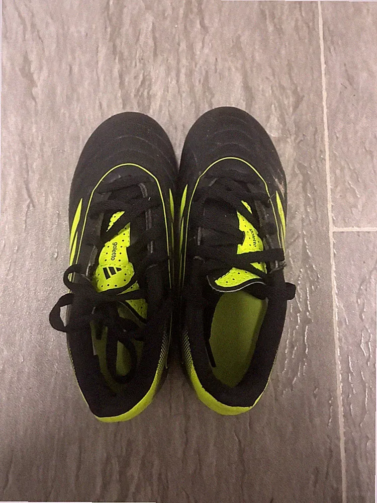 Adidas Goletto Soccer Cleats Toddler Sz 11K EUC