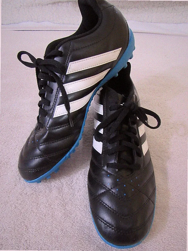 Adidas Goletto V TF Astro Turf Football Indoor Soccer B26197 Black/Blue US 7