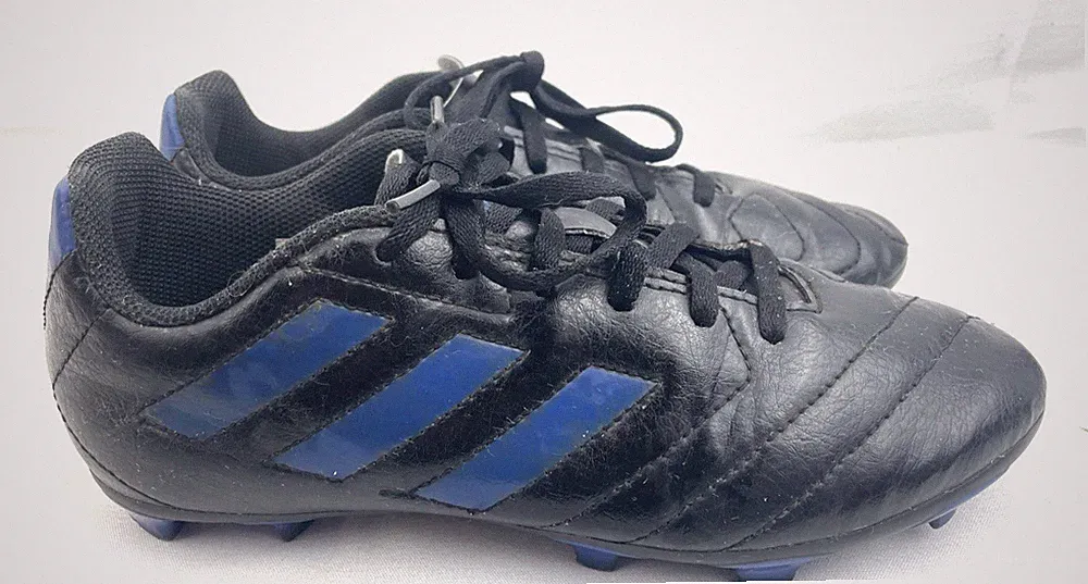 Adidas Goletto VII FG Junior Soccer Cleats FV2894 - Black Blue Youth Size 4.5 Y