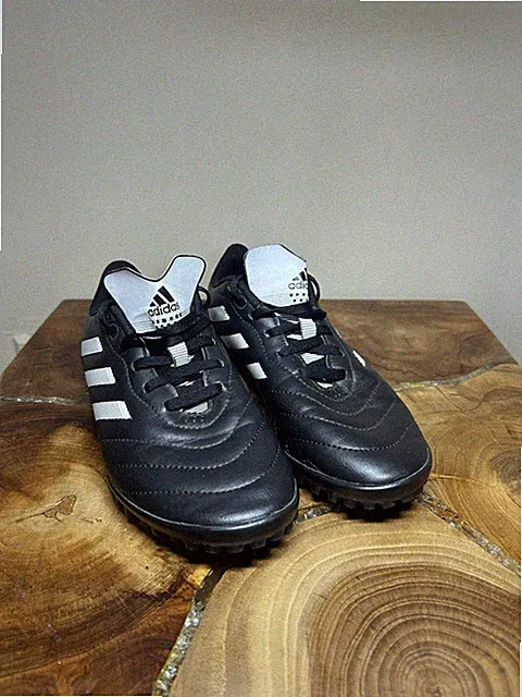 adidas Goletto VIII Turf Soccer Shoes Black/White, Size US 4