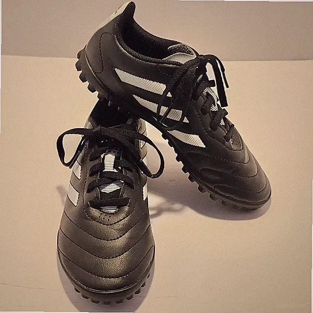 Adidas Goletto VIII Youth Turf Soccer Shoes AGY5781 Sz US-2 1/2