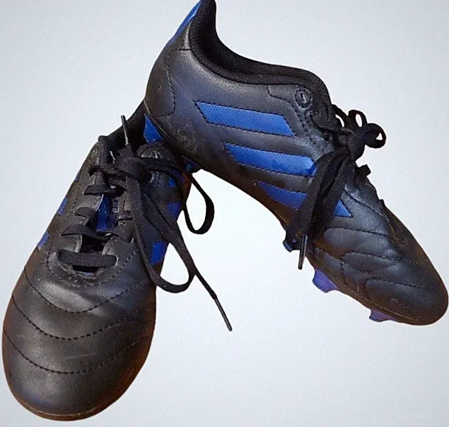 Adidas Golletto Soccor Cleats YOUTH/Junior/Kids
