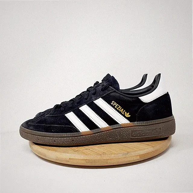 Adidas Handball Spezial Shoes Mens 5.5 Black Suede Gum Turf Indoor Court Sneaker