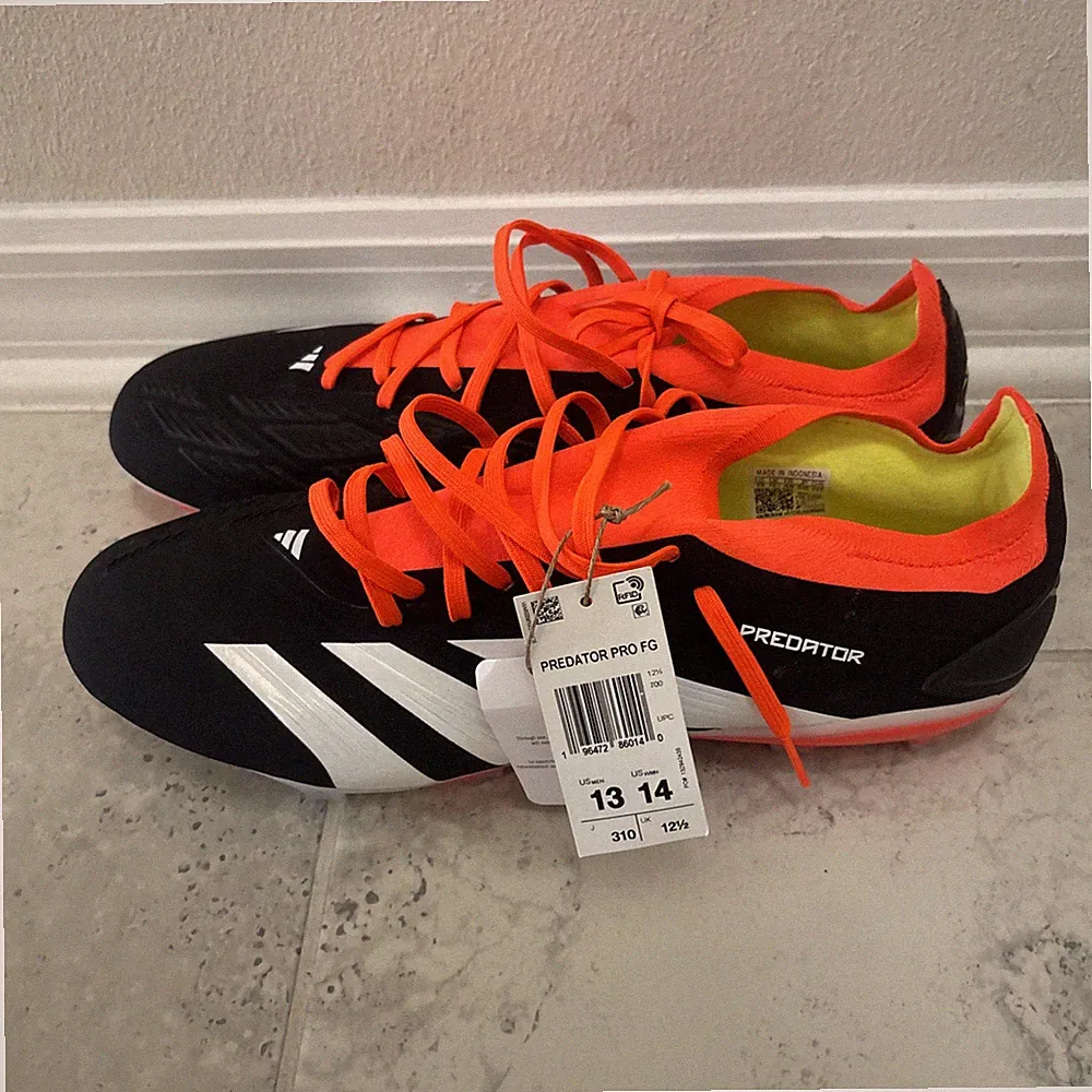 Adidas IG7777 Predator Pro FG Soccer Cleats Black White Red US M 13 W 14