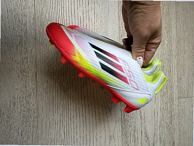 Adidas Kids F50 LEAGUE YOUTH LACELESS FG CLEATS Size US 12k Soccer Shoes White