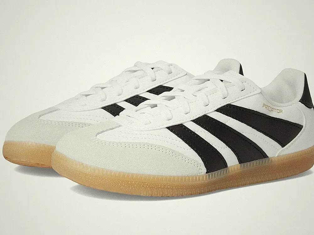 adidas Kids Freestyle Predator Indoor Soccer Shoes (Little Kid/Big Kid)