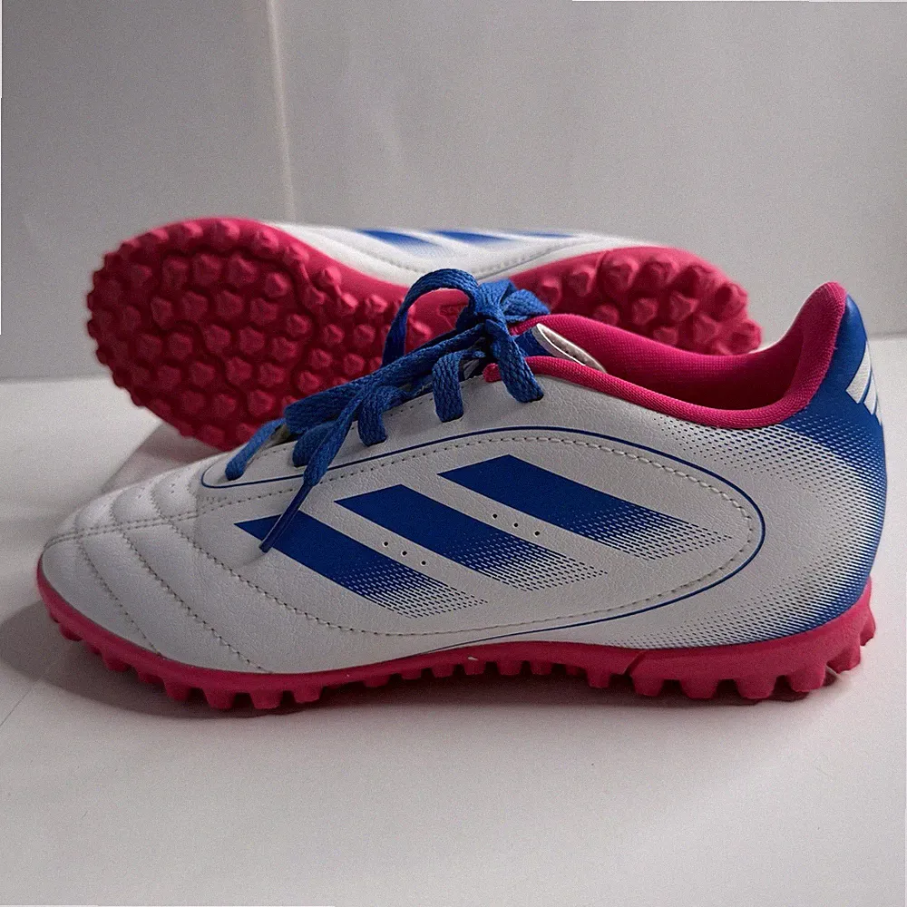 girls soccer cleats size 2