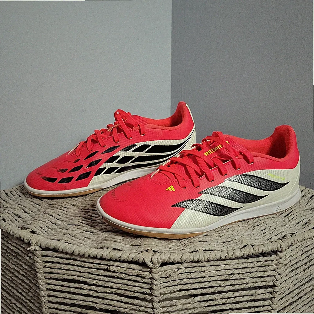 indoor soccer shoes kids