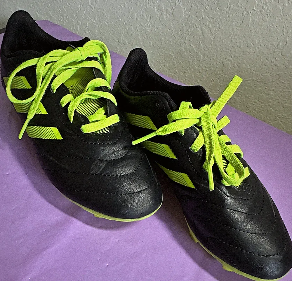 Adidas Kids Soccer Cleats Size 11 Black Neon Green FG Football