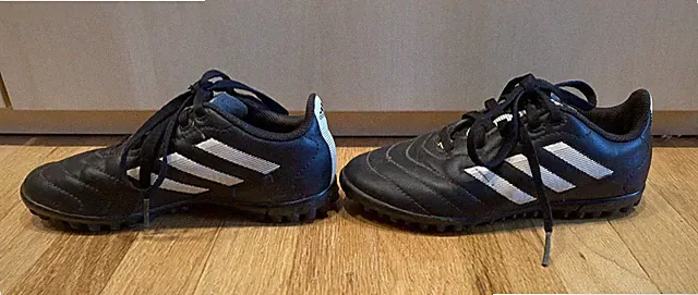 Adidas Kids / Youth Soccer Cleats Size 13, Black