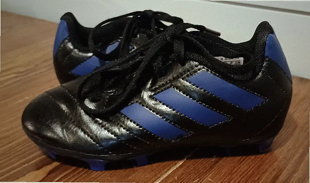 Adidas little kids Goletto soccer cleats size 11K blue/black boys girls