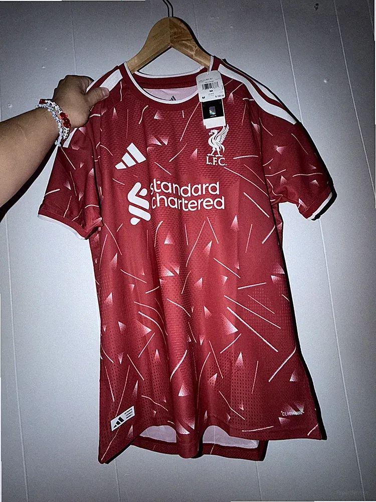 adidas Liverpool Soccer Jersey Shirt Red/White Size M Licensed