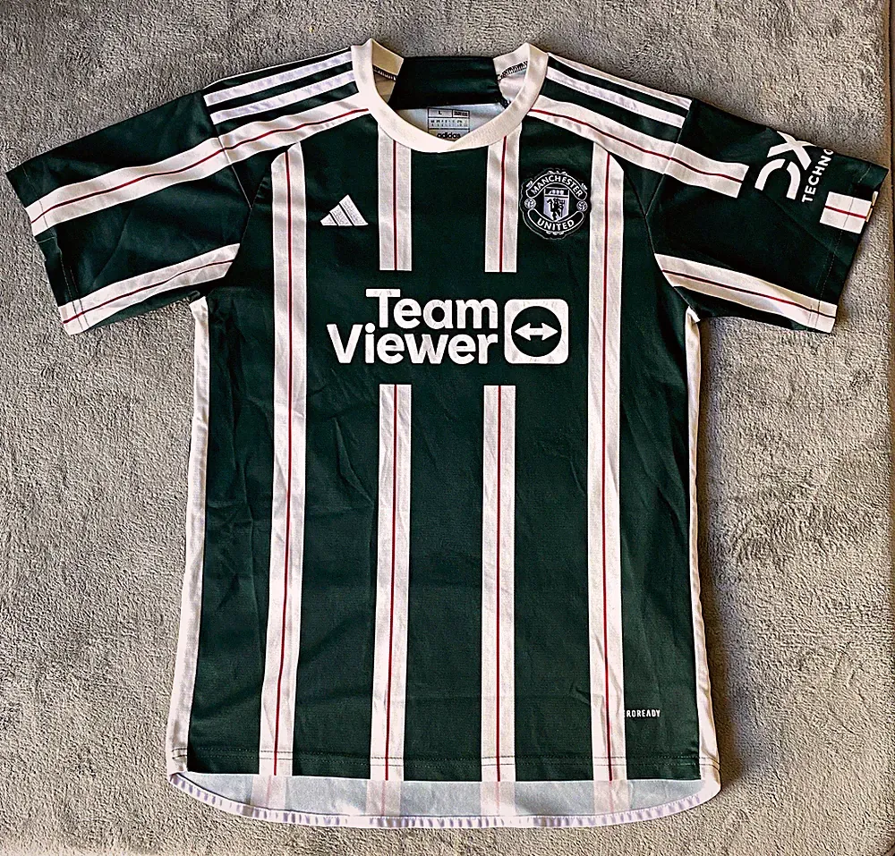 adidas Manchester United EPL Soccer Jersey Green/White Size L Printed Number #21