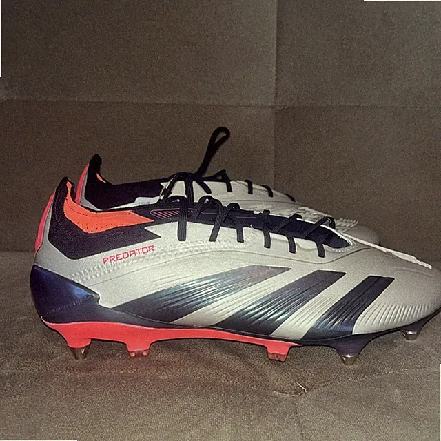 adidas Men 10 PREDATOR ELITE SOFT GROUND SOCCER CLEATS Platinum Metallic ID0913