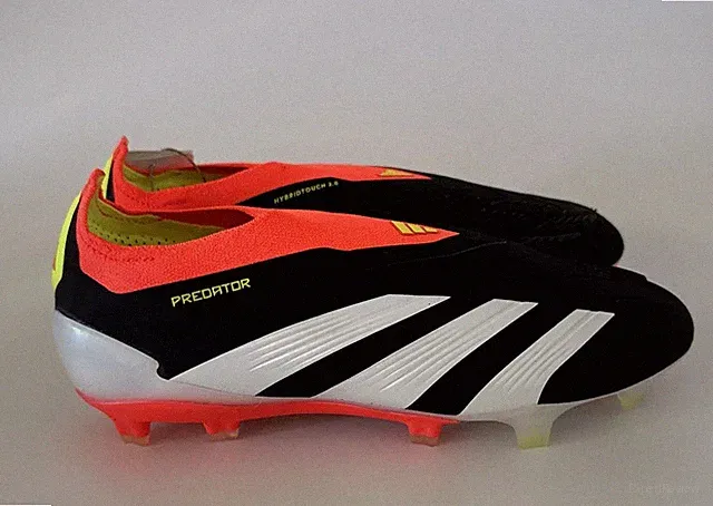 adidas Men 4.5 / Women 5.5 PREDATOR ELITE Laceless FG Soccer Cleats Black IE1805