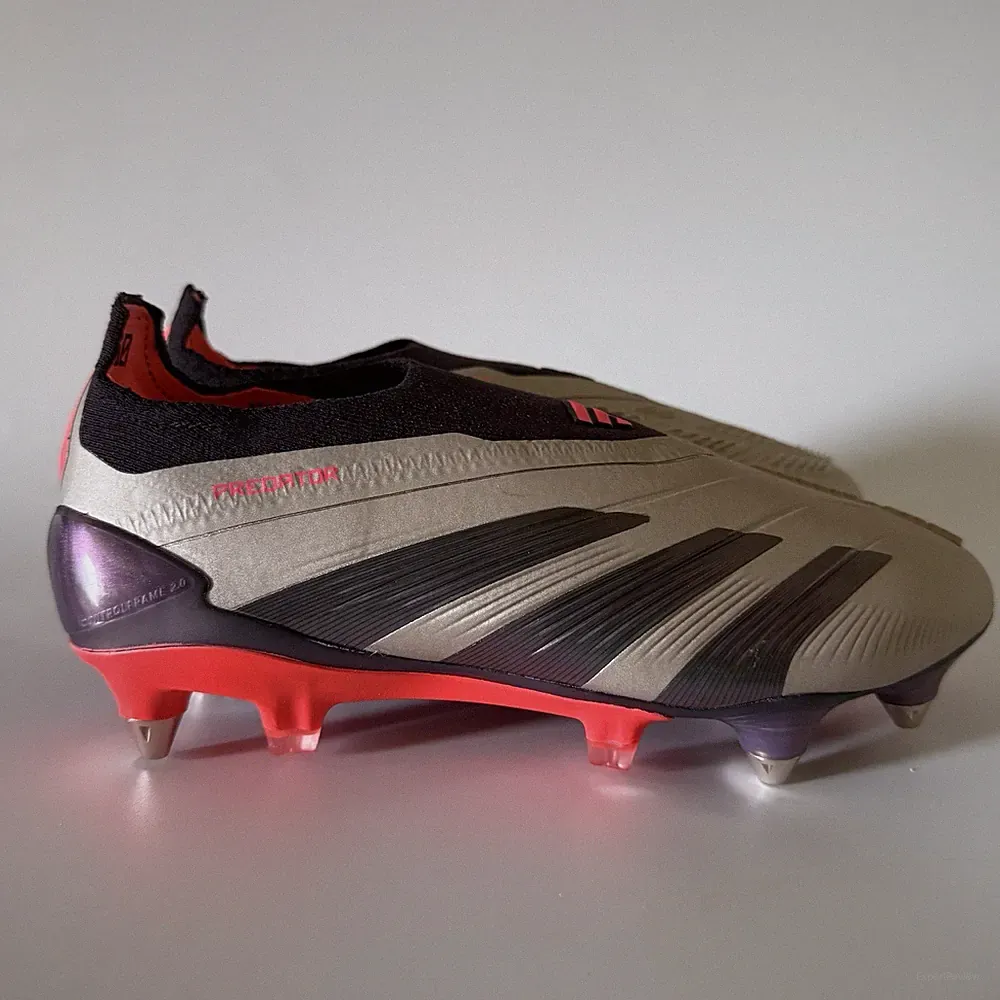 adidas Men’s 4/Women’s 5 PREDATOR ELITE LACELESS SOFT GROUND CLEATS IF6319 NEW