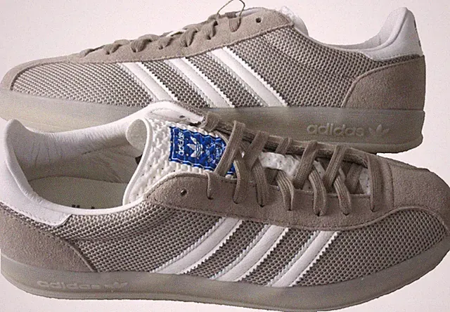 Adidas Men's Gazelle Indoor Pro Shoes Brown Charcoal White Size 10 NIB JS0666