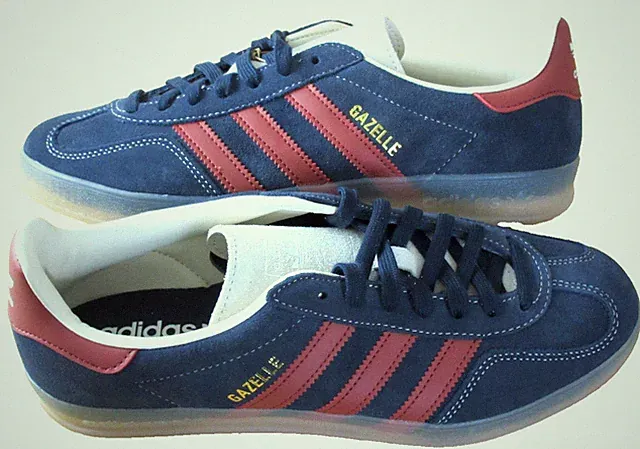 Adidas Men's Gazelle Indoor Suede Striped Shoes Navy Red White Size 9 NIB JH5404