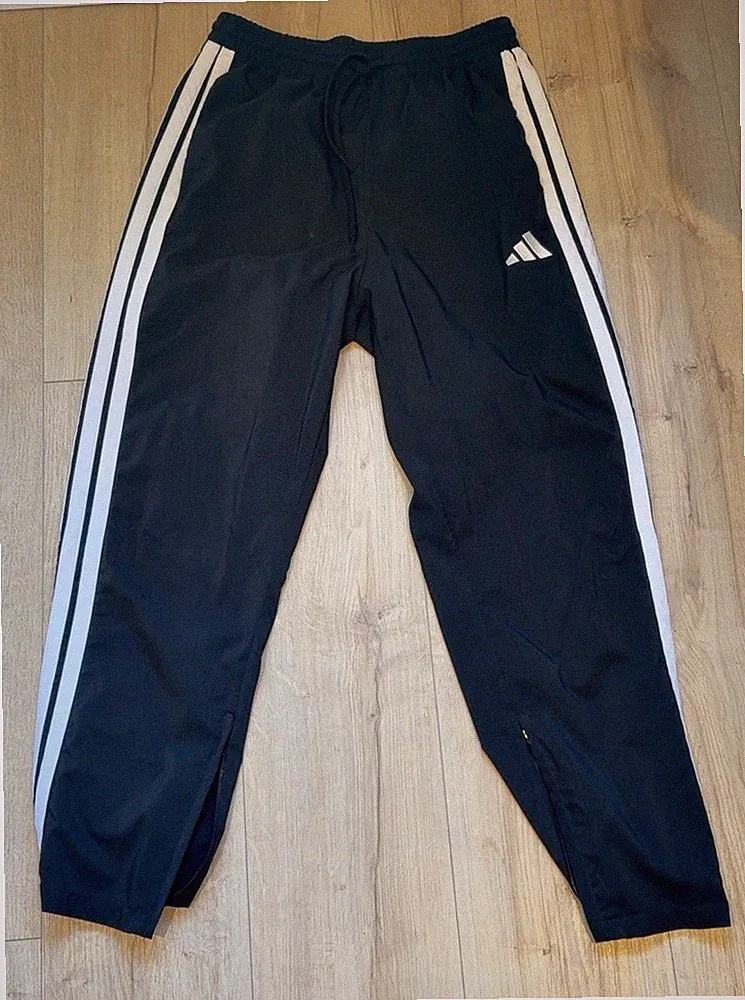 Adidas Men’s Medium Black 3 Stripe Track Pants Zip Ankle Soccer Training