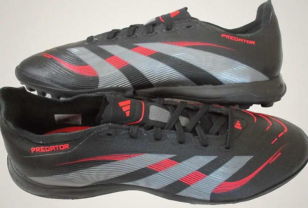 Adidas Men's Predator League Turf Soccer Football Cleats Black Red Size 10.5 NIB