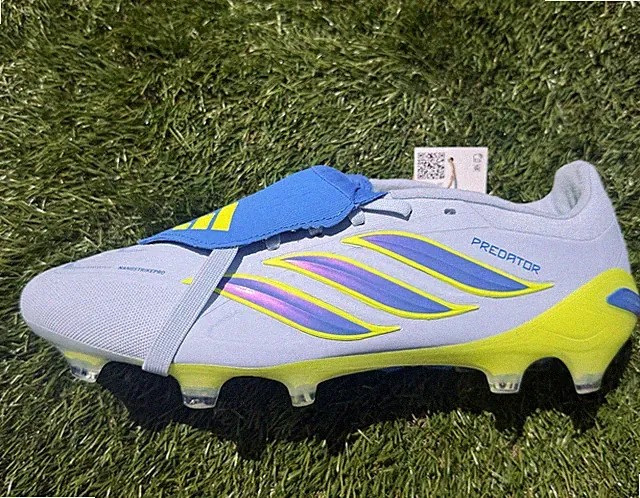 adidas Men’s Predator Pro Fold Over Tongue Ground Soccer Cleats |JS0951 Size 9.5
