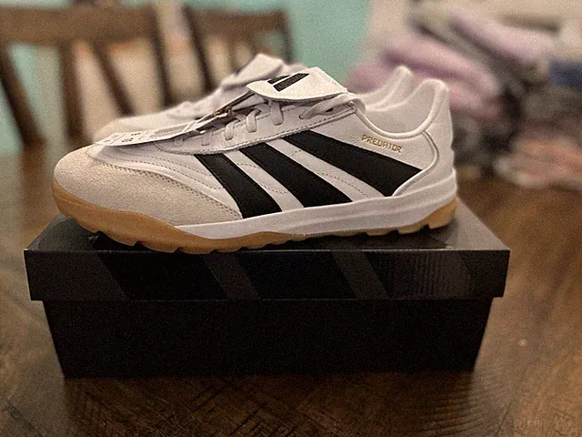 Adidas Men's Size 9 Predator Pro Turf Train Soccer Shoes IH5076 White/Black/Gold