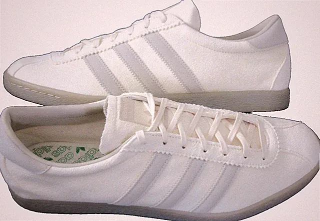 Adidas Men's Tobacco Gruen Cream Bliss White Suede Sneakers Size 10.5 NIB GX6940