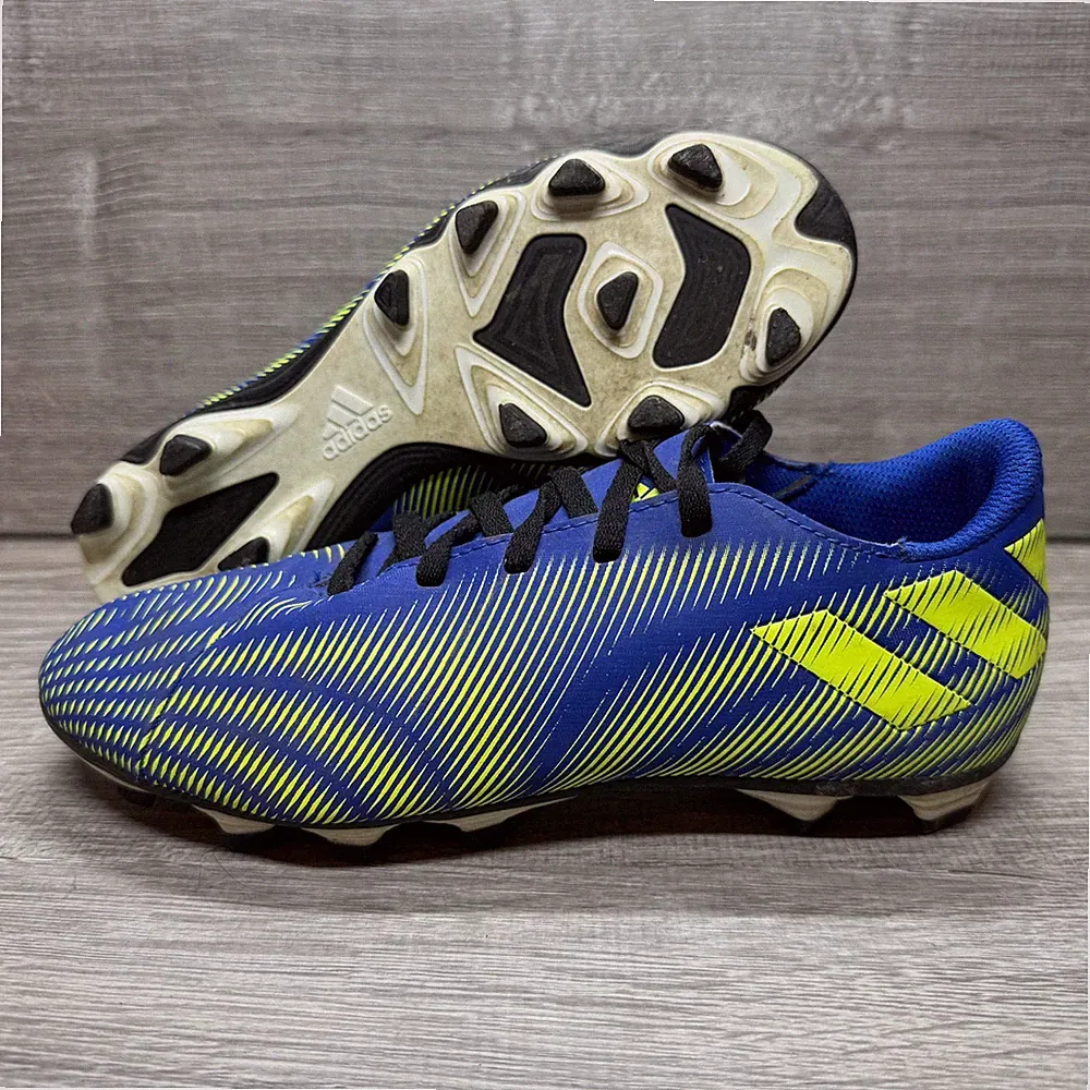Adidas Mens Nemeziz 4 FG Blue Firm Ground Soccer Cleats Shoes Size 4 FY8022