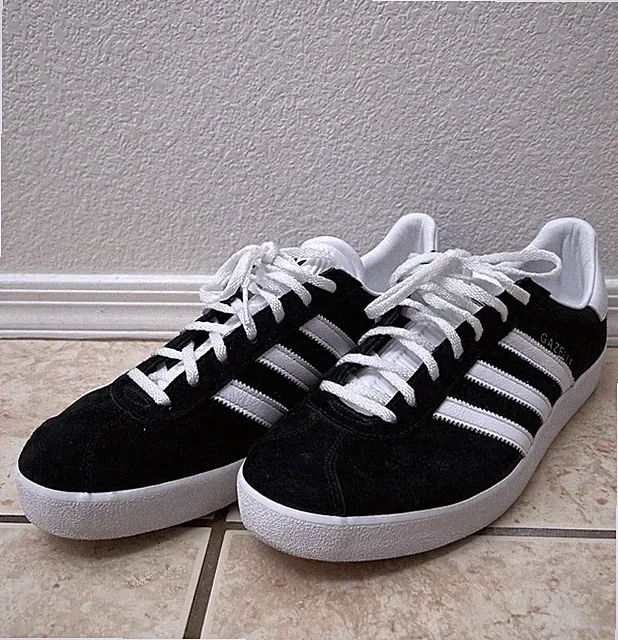Adidas Mens Originals Gazelle Shoes Black 12 US Athletic Training Sport Sneakers