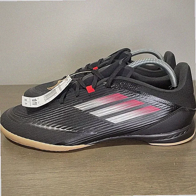 Adidas Mens Size 10 Shoes NEW F50 League Indoor Soccer IN Black Red IE1227