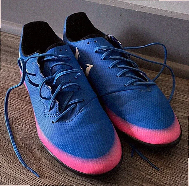 Adidas Messi 16.3 Men's TF/Indoor Soccer Size 6 NEW Blue/Pink
