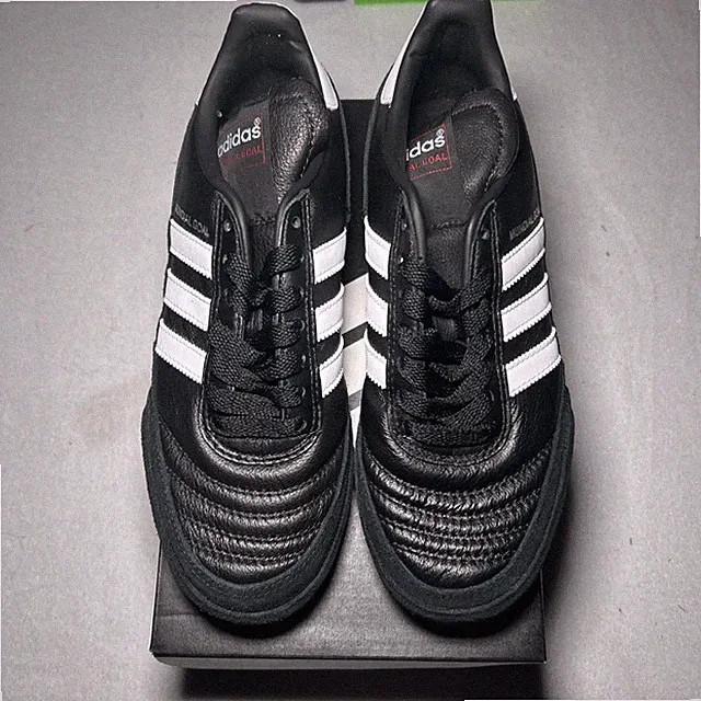 Adidas Mundial Goal Soccer Flats-Black 019310