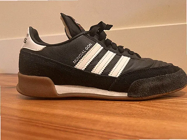 Adidas Mundial Goal Soccer Shoe - Youth 4.5