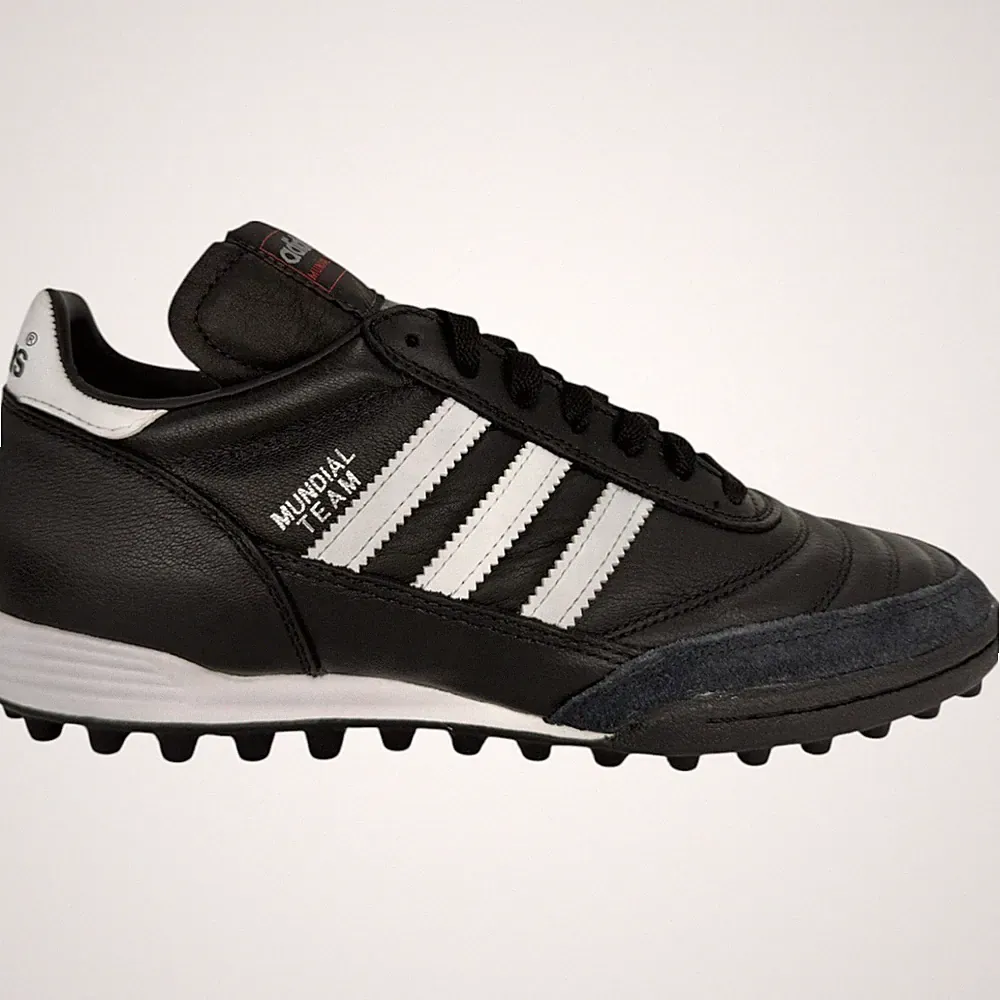 Adidas MUNDIAL TEAM Turf Leather Soccer Shoes Men Size 7 NEW