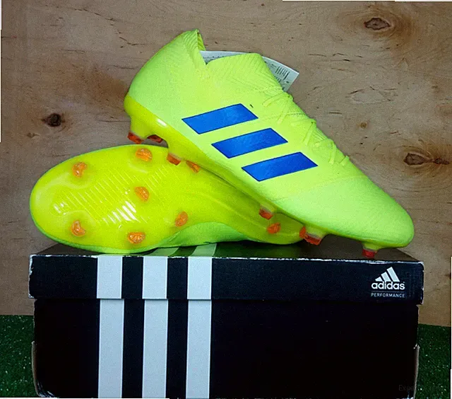 Adidas Nemeziz 18.1 FG BB9426 US11 UK10.5 boots Cleats mens Football/Soccers