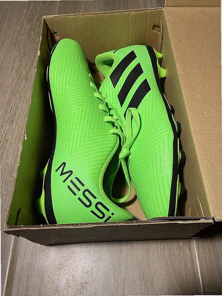 Adidas Nemeziz Messi 18.4 FG/J Boys' Soccer Cleats Green US 6 EU 38