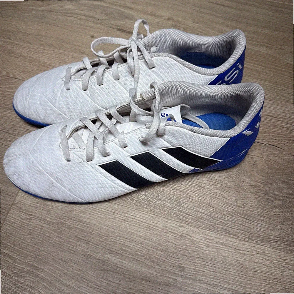 Adidas Nemeziz X Tango 18.4 Indoor Soccer Cleats Blue Shoes 8.5