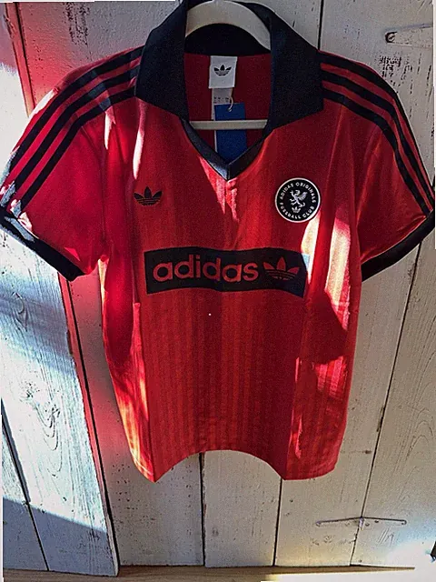 adidas originals Fussball Club Soccer Jersey Red Black Men’s Size Small