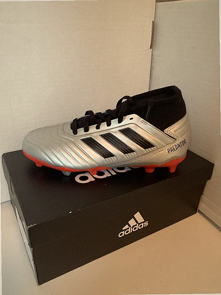 Adidas Predator 19.3 FG Boys Soccer Cleats Silver G25795
