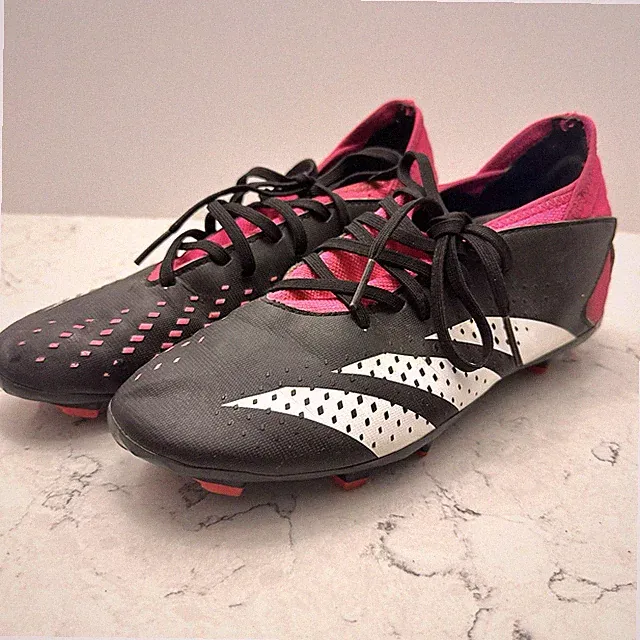 Adidas Predator Accuracy.1 FG Girls Size 5.5 Black Pink Soccer Cleats Boots