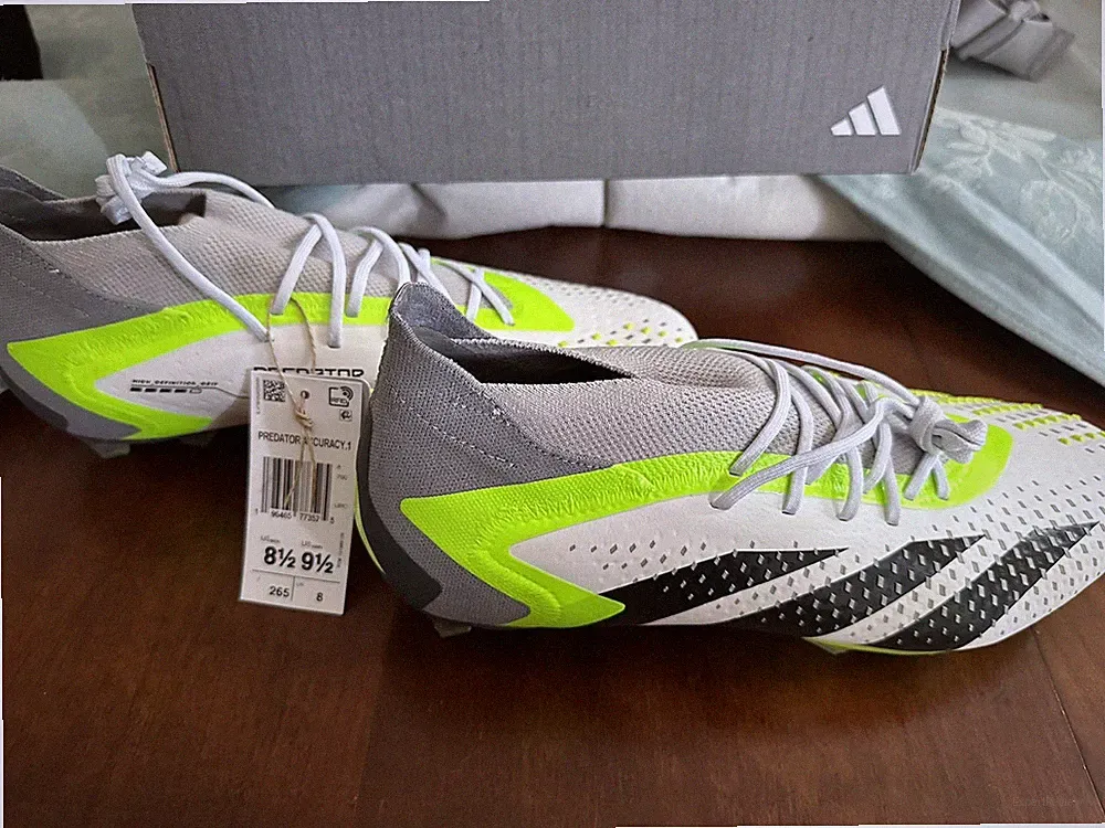 Adidas Predator Accuracy.1 Soccer Firm Ground Cleats Size 8.5 GZ0035 NEW IN BOX!