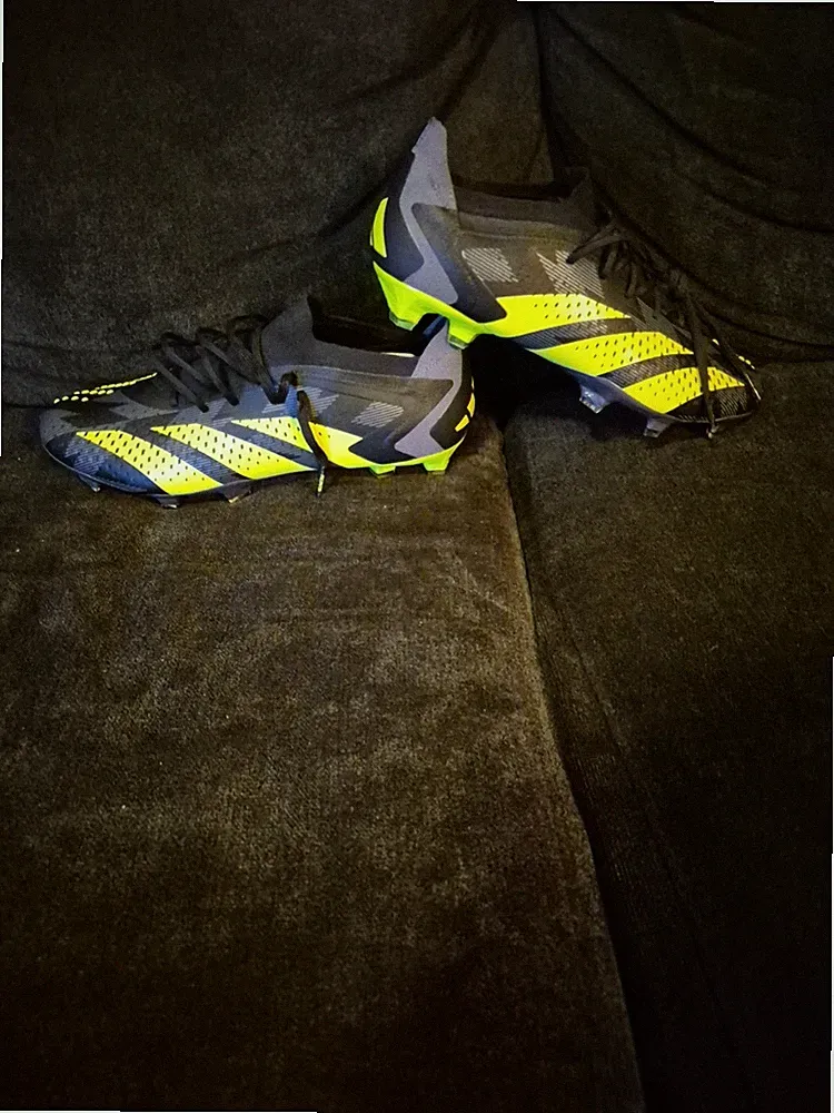 Adidas Predator Accuracy Injection1 Low FG Mens Size 10 NEW Soccer Cleats IG0782