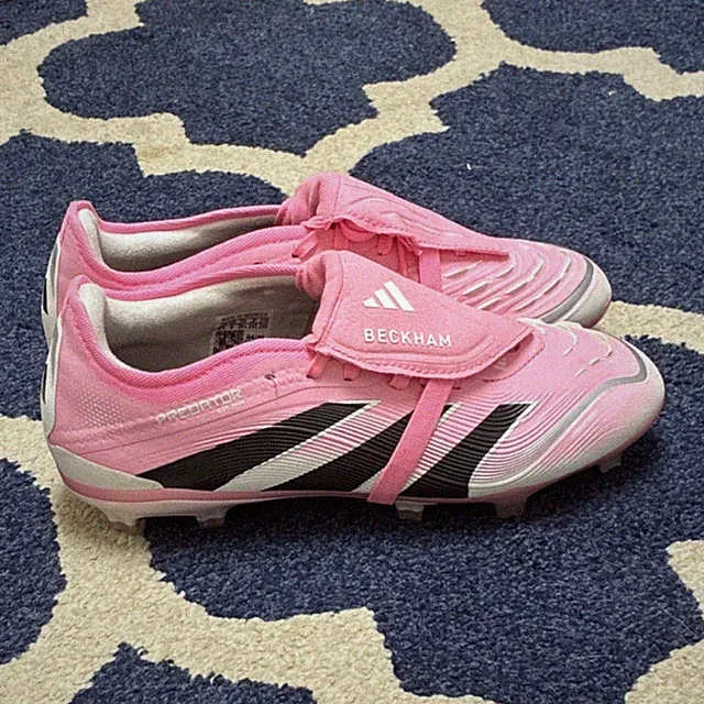 adidas Predator Beckham Pink Football cleats kids 6.5 pro