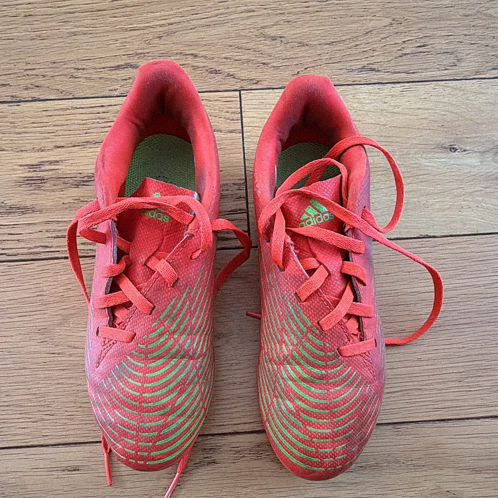 Adidas Predator Cleats Soccer Kids Boys Girls Size 2.5