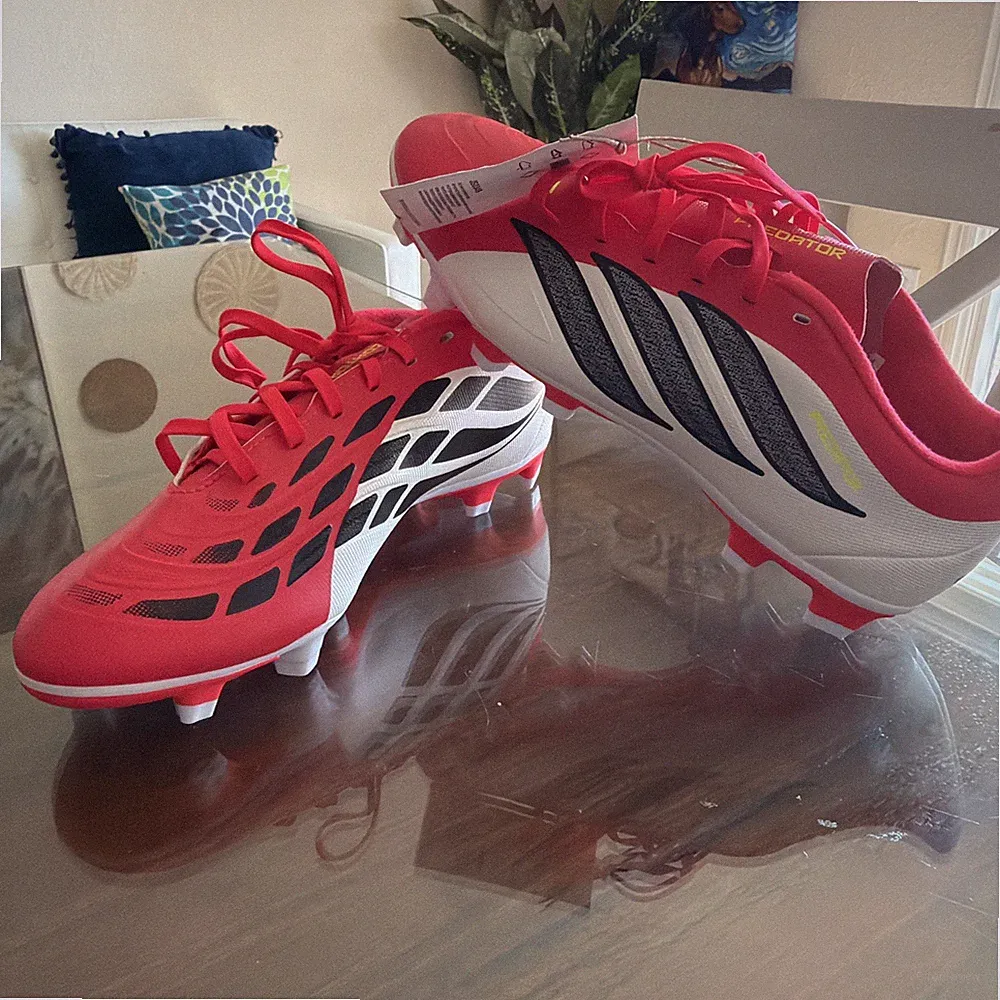 adidas Predator Club Firm Ground FG Multi Ground MG Soccer Cleats Sz 7m,8wJS0349
