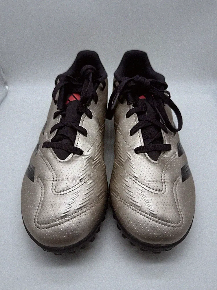 Adidas Predator Club IF6398 Size 8 Gold Black Turf Soccer Cleats