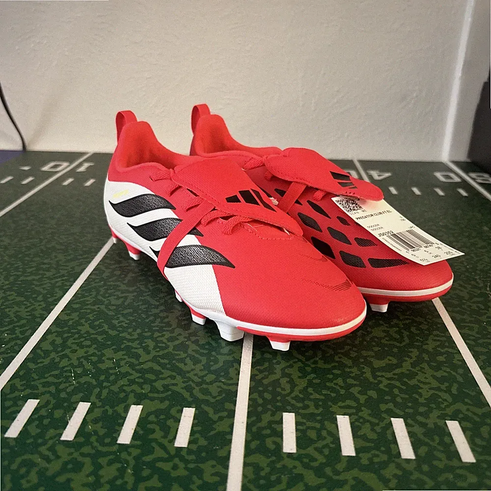 adidas Predator Club Kids Junior FG/MG Soccer Cleats Red White JS0352 Size 5 1/2
