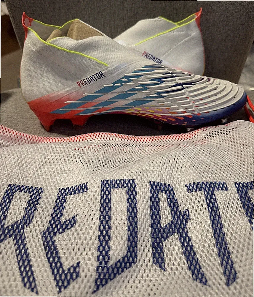 Adidas Predator Edge+ Primeknit SG Rainbow White Soccer Cleats Size 11 GW1035