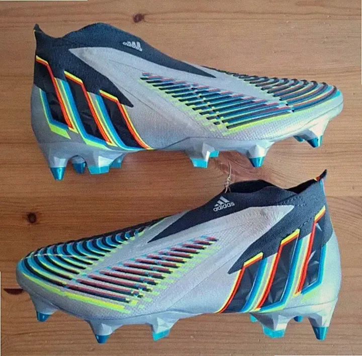 Adidas Predator Edge+ SG Size 9 Soft Ground Soccer Cleats Silver Metallic HR1570